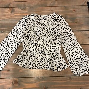 Dotted long sleeve blouse